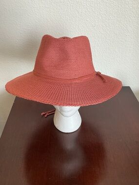 Wallaroo VICTORIA Paprika Wide-Brim Knit Fedora Hat